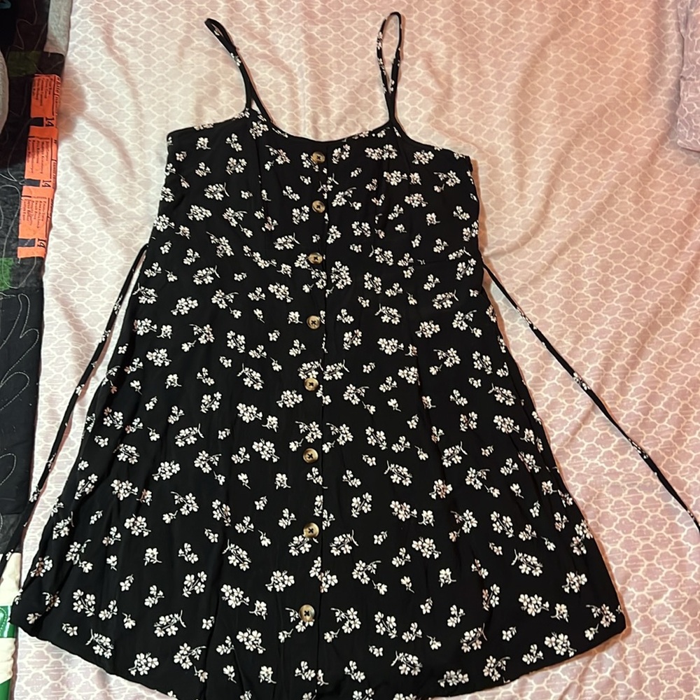SO Dress NWOT